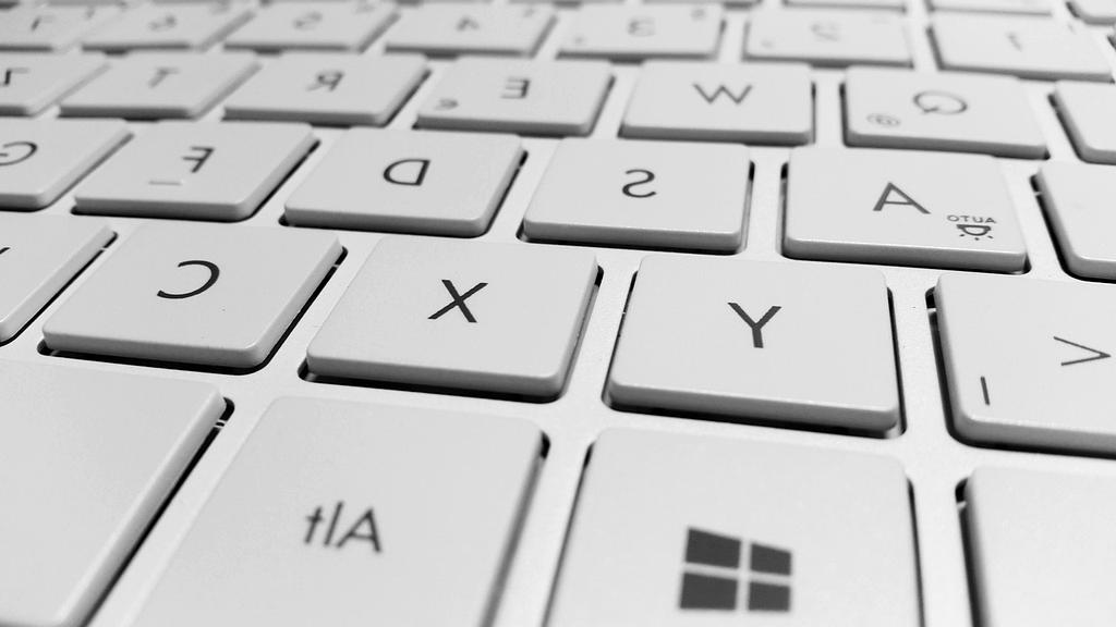 Quantum computer with digital lock overlay concept